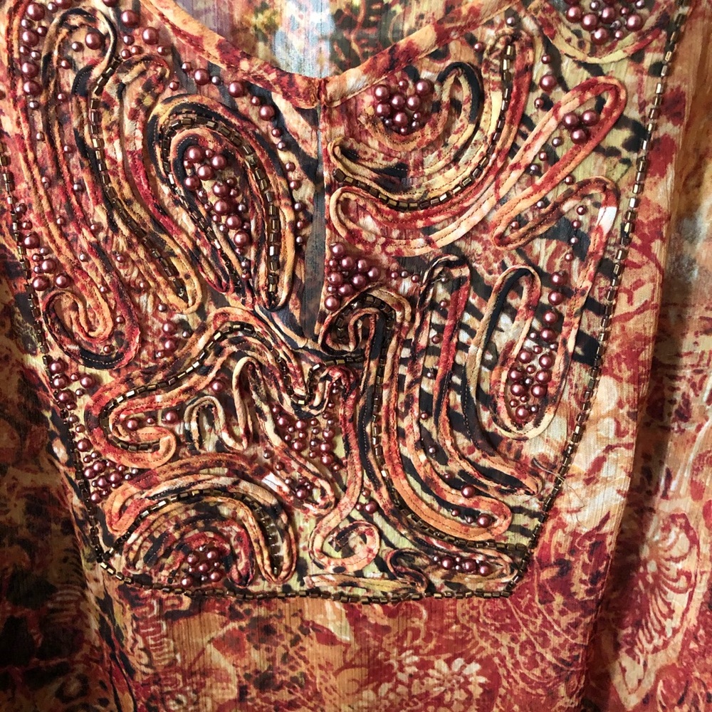 Blouse - Picture 2 of 3
